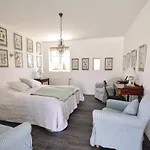 Seven-bedroom In Orbak * Orbaek (Nyborg)