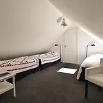 Seven-bedroom In Orbak Сasa de vacaciones