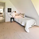 Seven-bedroom In Orbak
