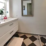 Seven-bedroom In Orbak * Orbaek (Nyborg)