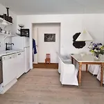 Seven-bedroom In Orbak