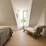 Seven-bedroom In Orbak Tatil Evi *