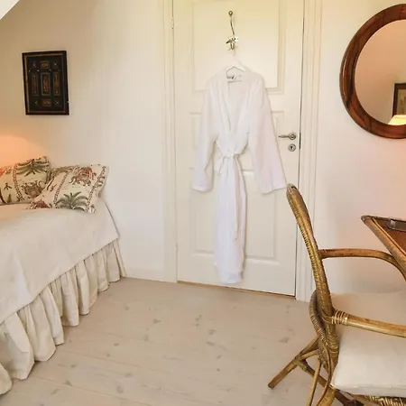 Seven-bedroom In Orbak Vakantiehuis *