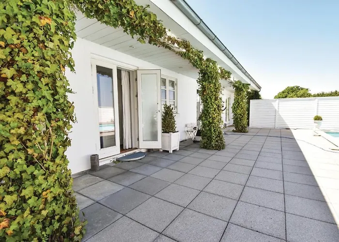 Seven-bedroom In Orbak Holiday home