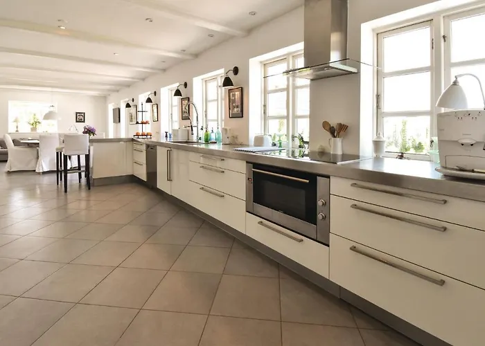 Holiday home Seven-bedroom In Orbak Orbaek (Nyborg)